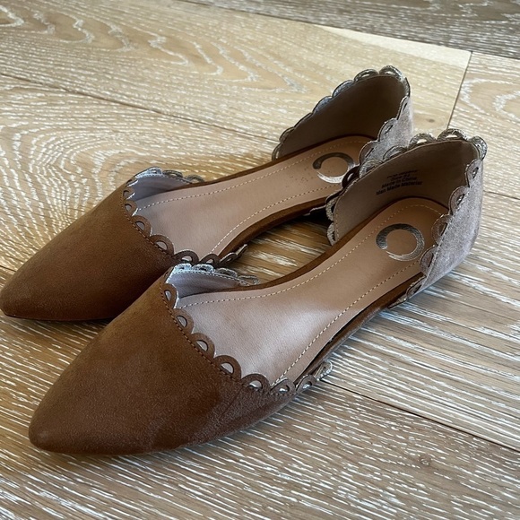 JOURNEE Jezlin Flat (Women) - Picture 8 of 11